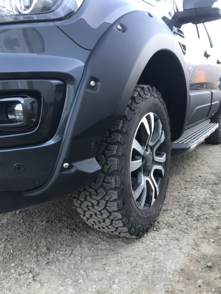 Kotflügelverbreiterungen (Ford Ranger 2AB 2019+)